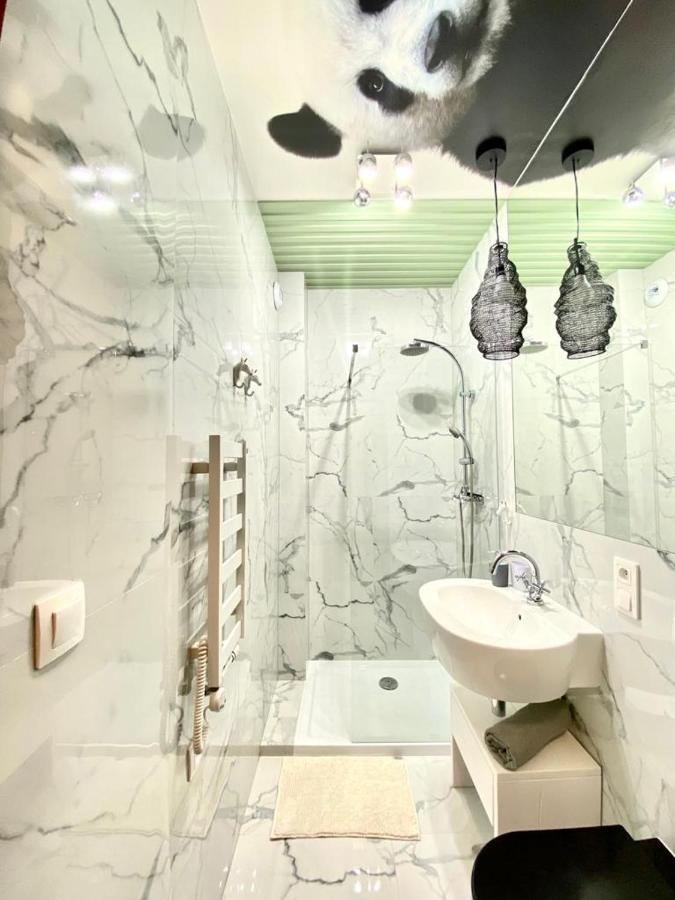 Luxury Panda Apartment In Old Town Cracovie Extérieur photo