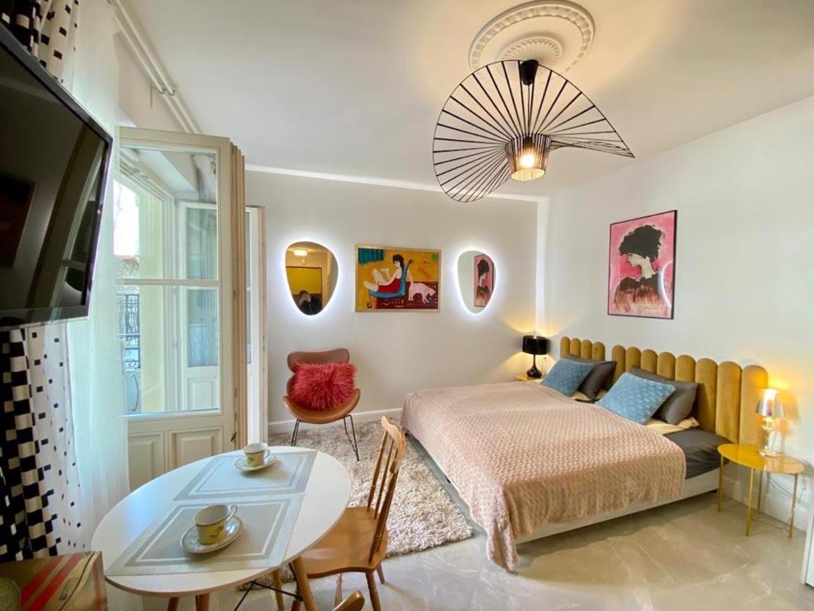Luxury Panda Apartment In Old Town Cracovie Extérieur photo